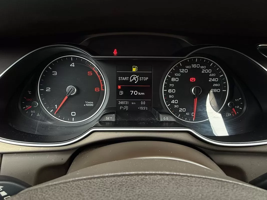 Audi A4   2 0 Tdi S Tronic Design - foto 7