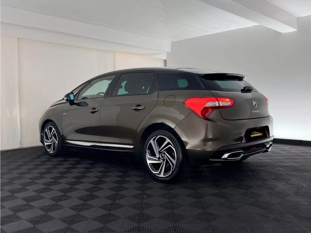 Citroën DS5 2.0 HDi Hybrid4 So Chic CMP6 - foto 3