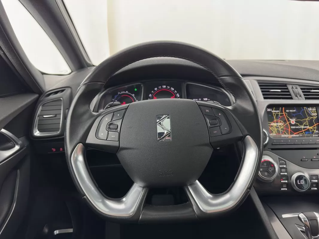 Citroën DS5 2.0 HDi Hybrid4 So Chic CMP6 - foto 6