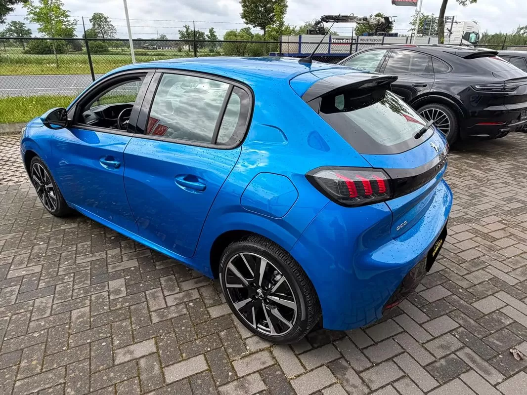 Peugeot 208  Puretech 100 Allure - foto 4