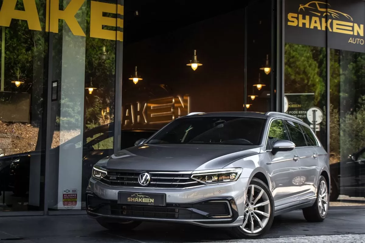 VW Passat Variant  1 4 Tsi Dsg Gte