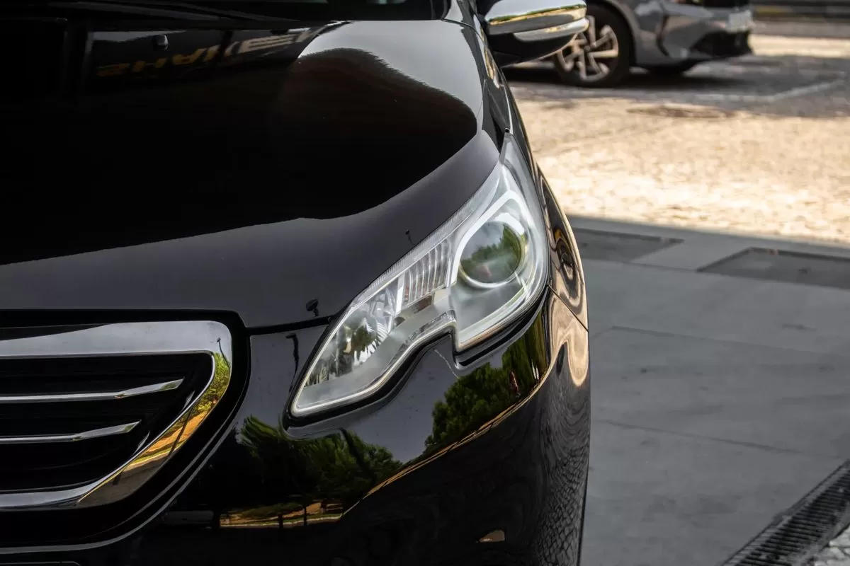 Peugeot 2008 1.2 PureTech Allure - foto 8