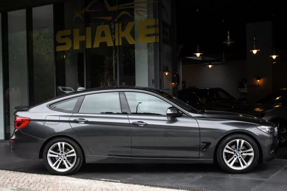 BMW 318 Gran Turismo  D Aut Luxury Line - foto 5