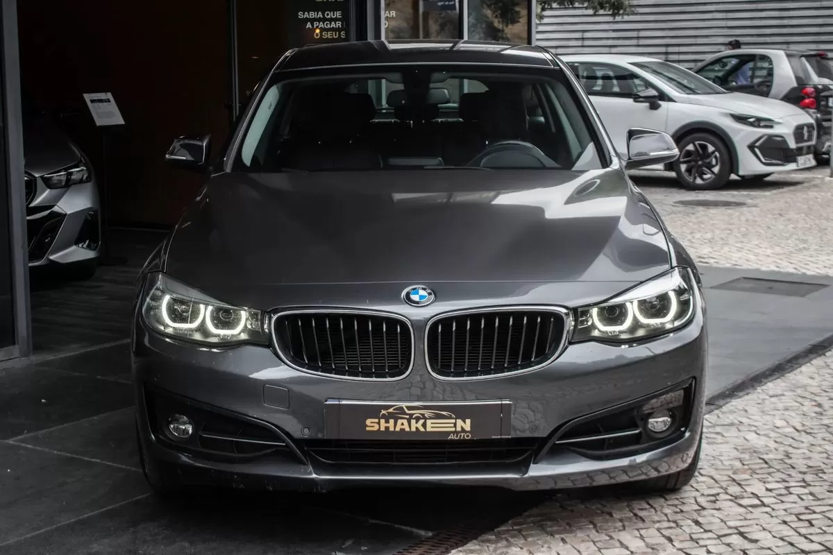 BMW 318 Gran Turismo  D Aut Luxury Line - foto 7