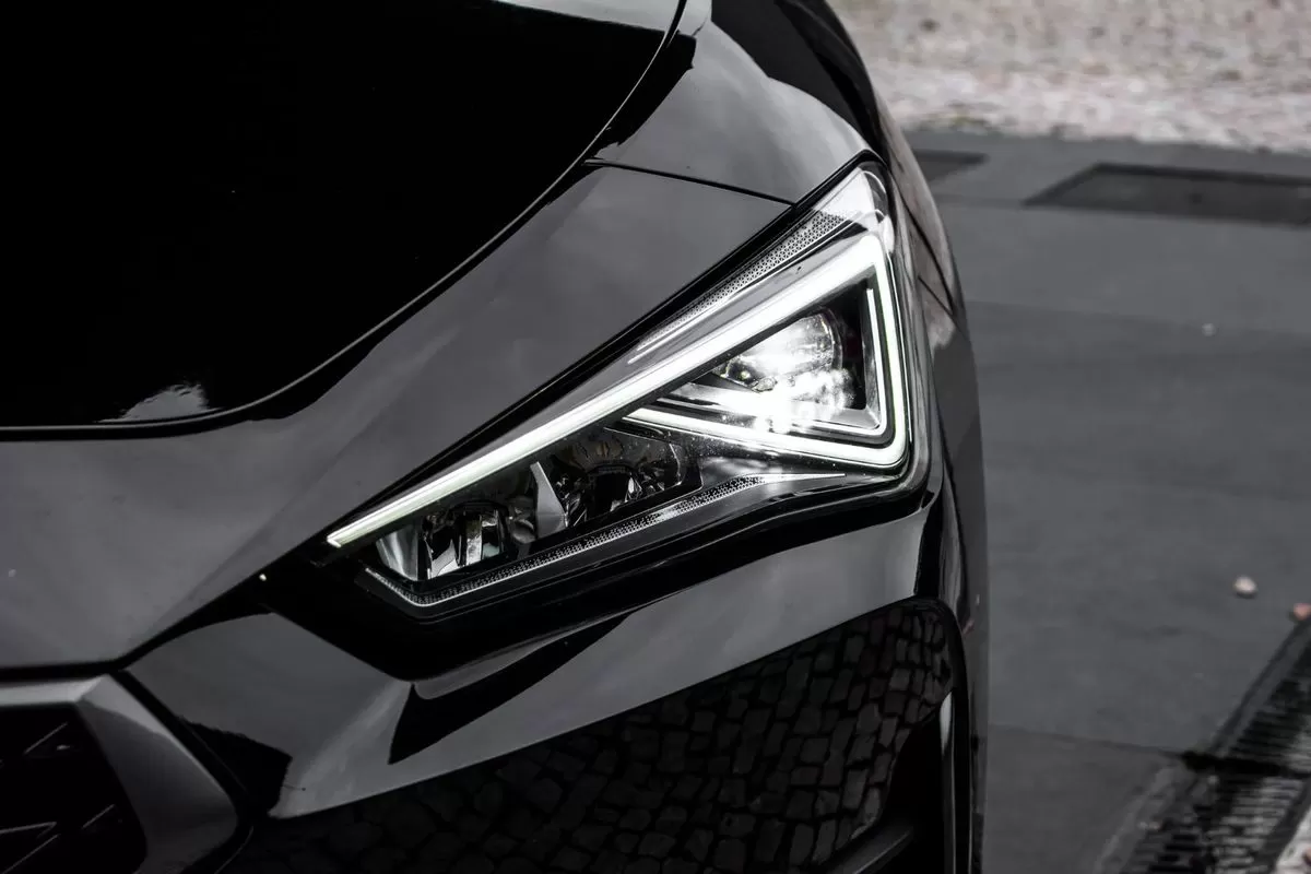 Cupra Leon  2 0 Tsi Dsg Vz - foto 8