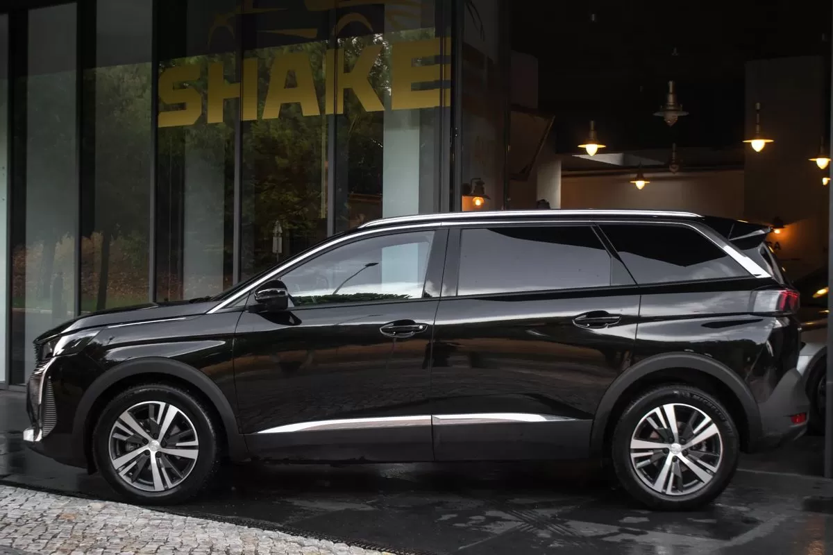 Peugeot 5008  Puretech 130 Eat8 Stop Start Allure - foto 2