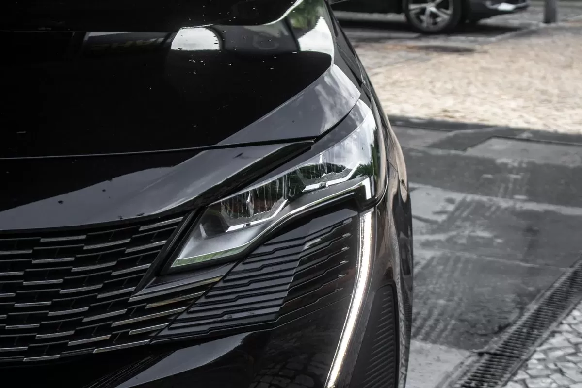 Peugeot 5008  Puretech 130 Eat8 Stop Start Allure - foto 8