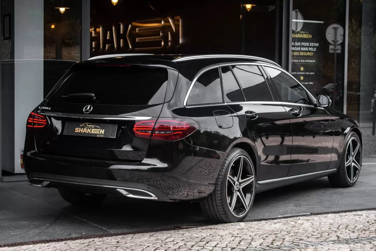 Mercedes-Benz C 200  D T 9g  Tronic Avantgarde - foto 4