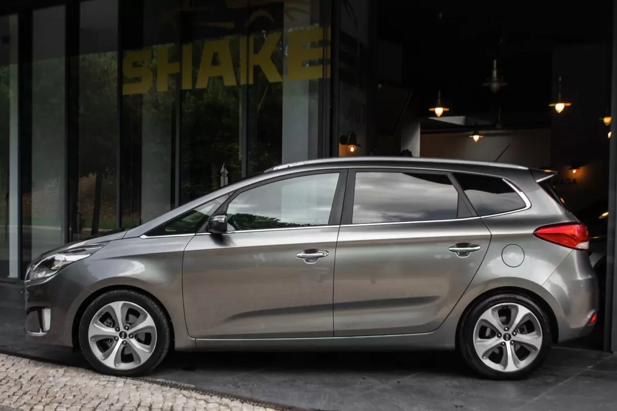 Kia Carens 1.7 CRDi ISG TX - foto 2