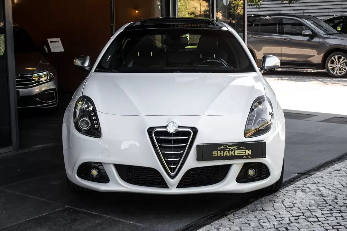 Alfa Romeo Giulietta 1.6 JTDM Distinctive - foto 7