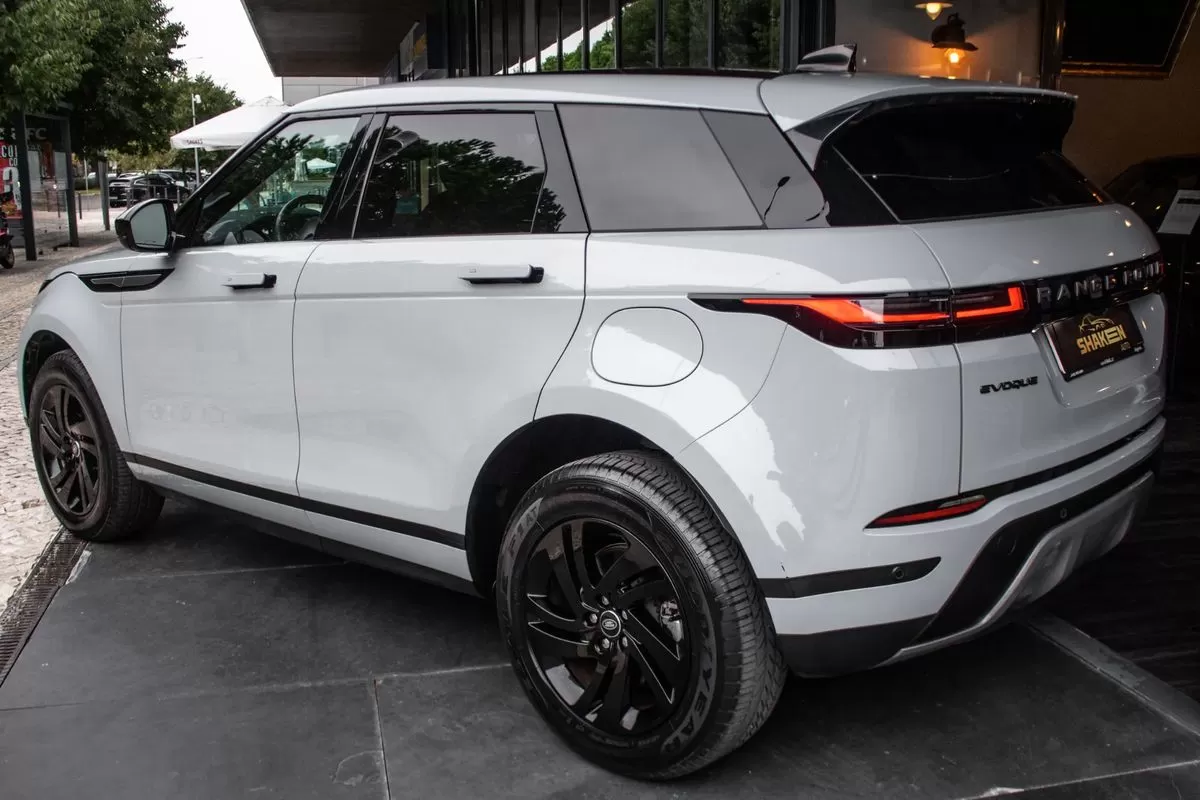 Land Rover Evoque  P300e S - foto 3