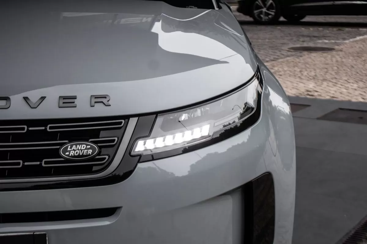Land Rover Evoque  P300e S - foto 7