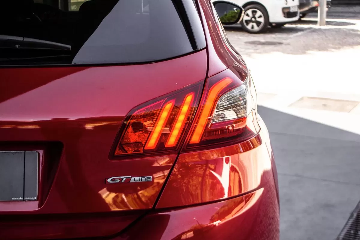 Peugeot 308 1.5 BlueHDi GT Line - foto 8