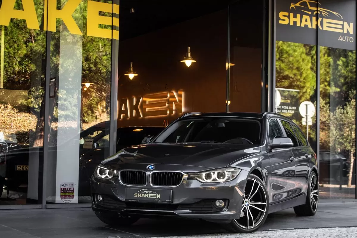 BMW 320  D Efficient Dynamics Edition