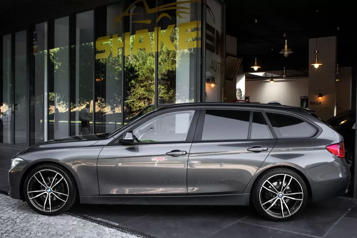 BMW 320  D Efficient Dynamics Edition - foto 3