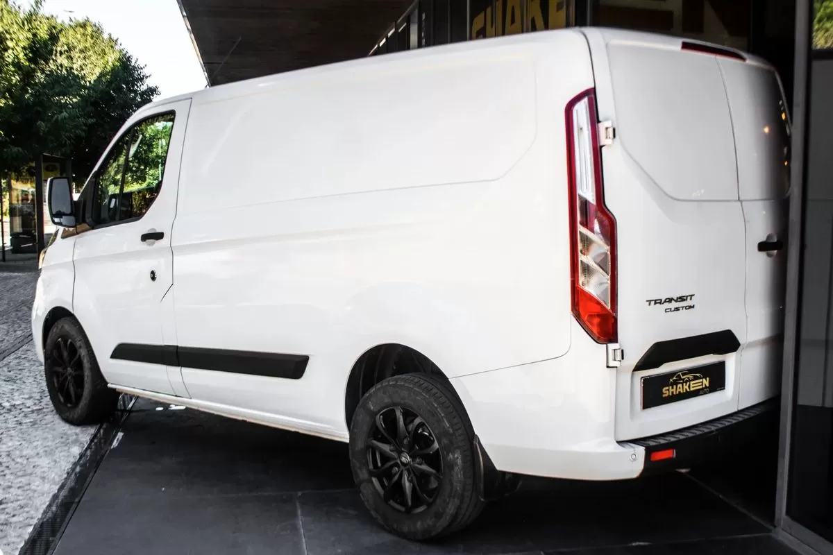 Ford  Transit Custom - foto 3