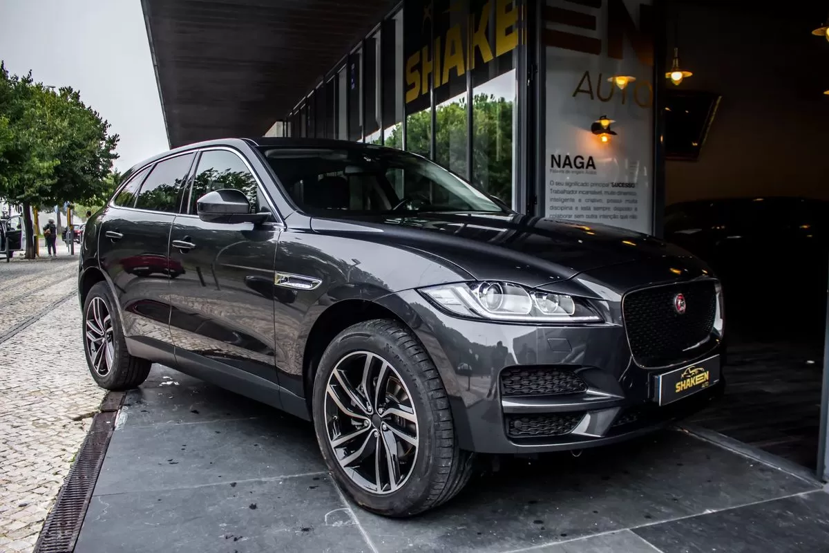 Jaguar F-Pace  20d Aut Prestige - foto 6