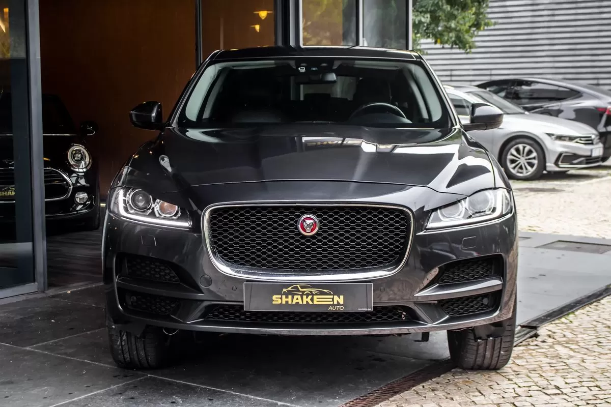 Jaguar F-Pace  20d Aut Prestige - foto 7