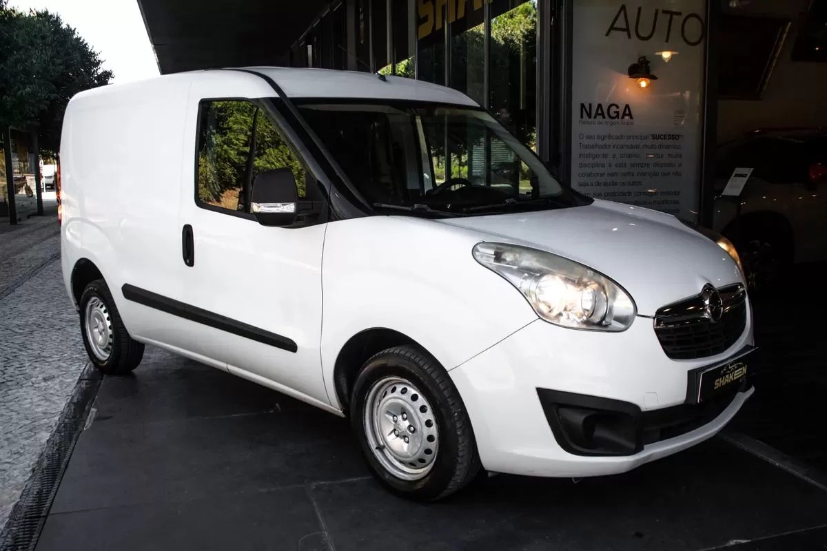 Opel  Combo 1.3 CDTi - foto 6