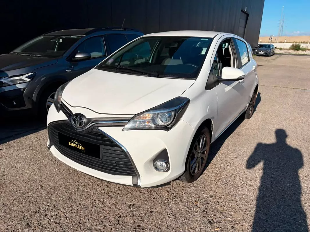 Toyota Yaris  1 33 Vvt  I