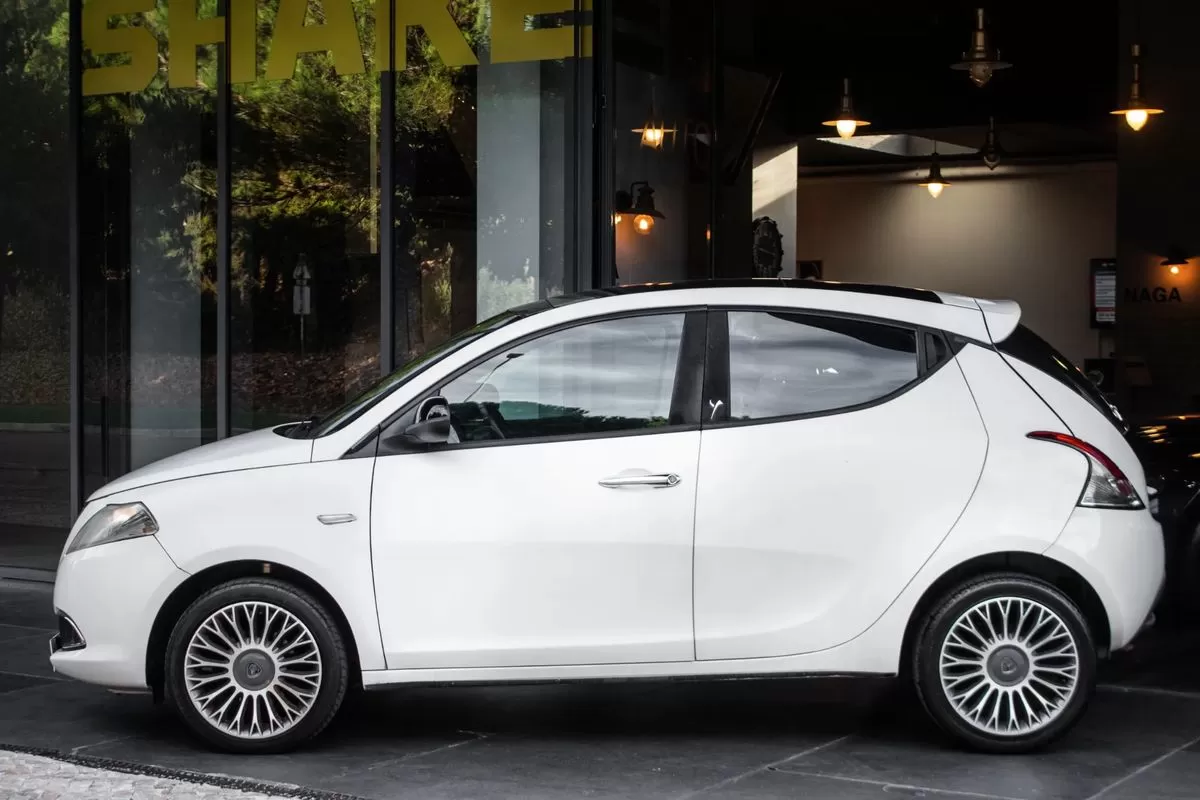 Lancia Ypsilon 1.2 S&S Urban - foto 3
