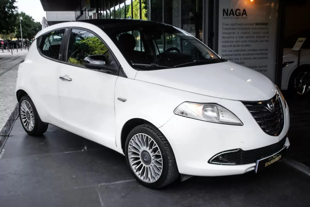 Lancia Ypsilon 1.2 S&S Urban - foto 6