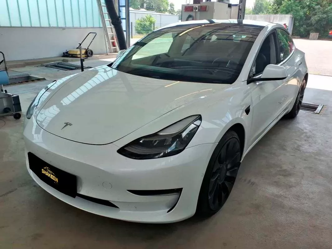 Tesla Model 3 Performance Dual Motor AWD