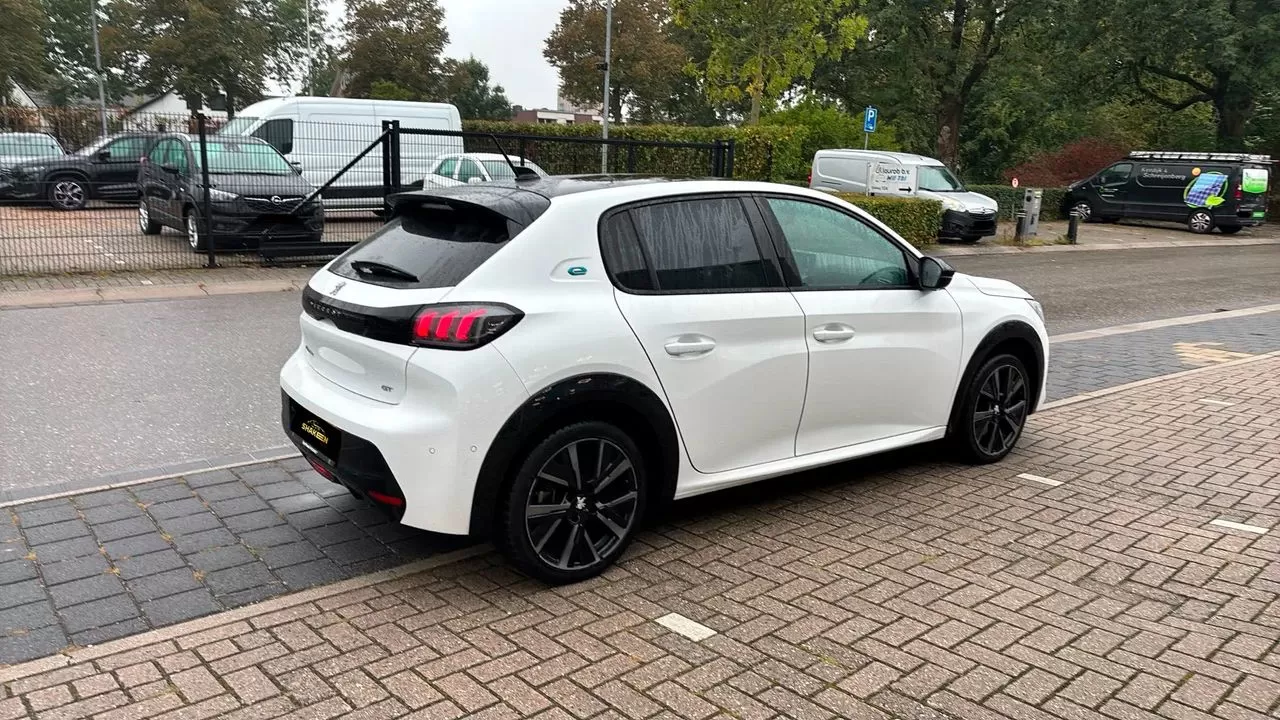 Peugeot e-208  Elektromotor 136 Gt - foto 3