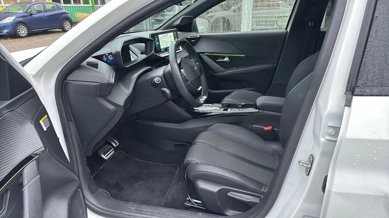 Peugeot e-208  Elektromotor 136 Gt - foto 7