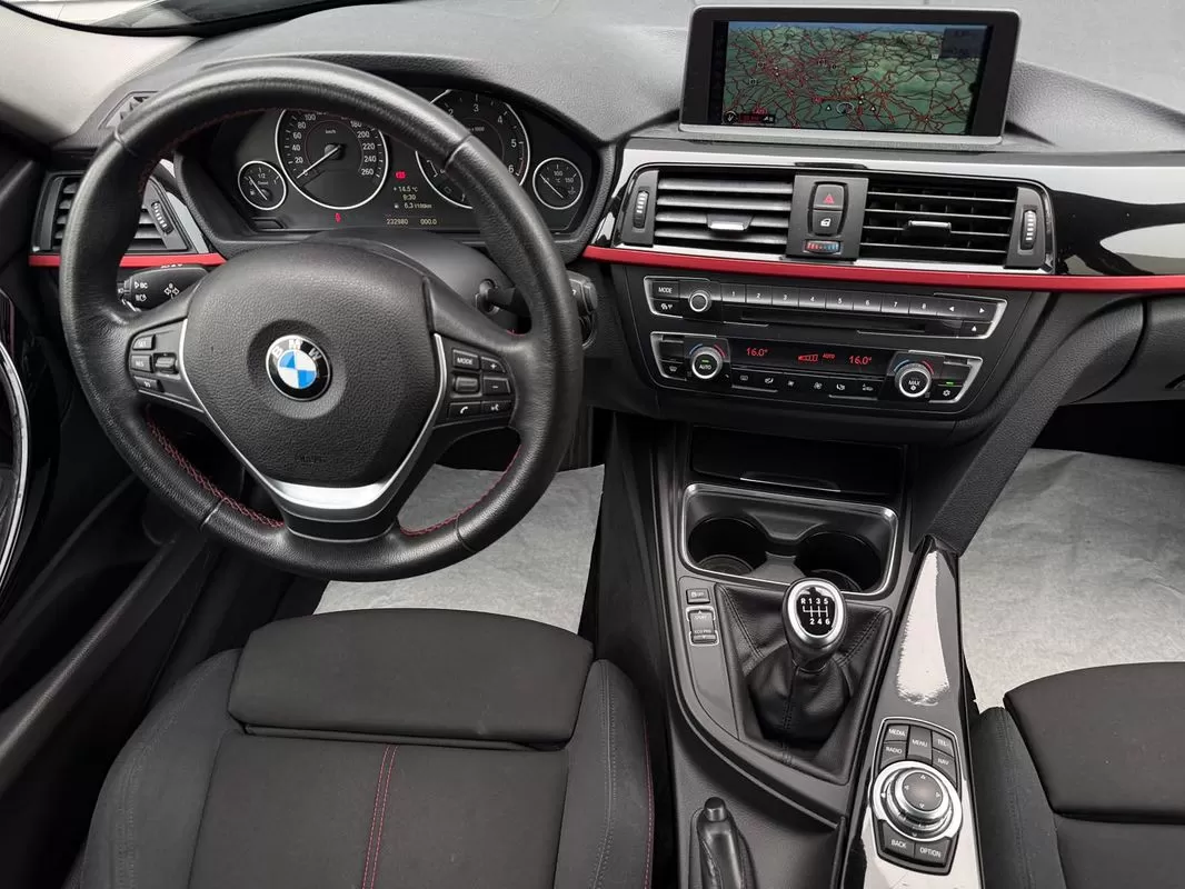 BMW 320 d EfficientDynamics Line Sport - foto 7