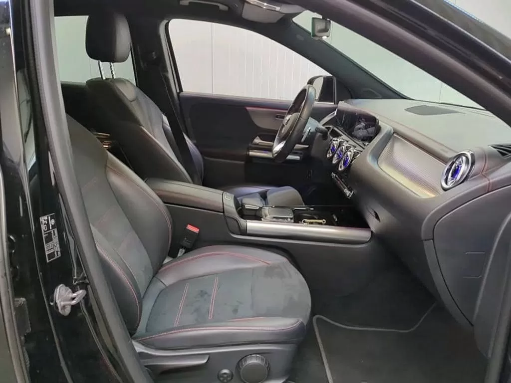 Mercedes-Benz EQA 250 AMG Line - foto 7