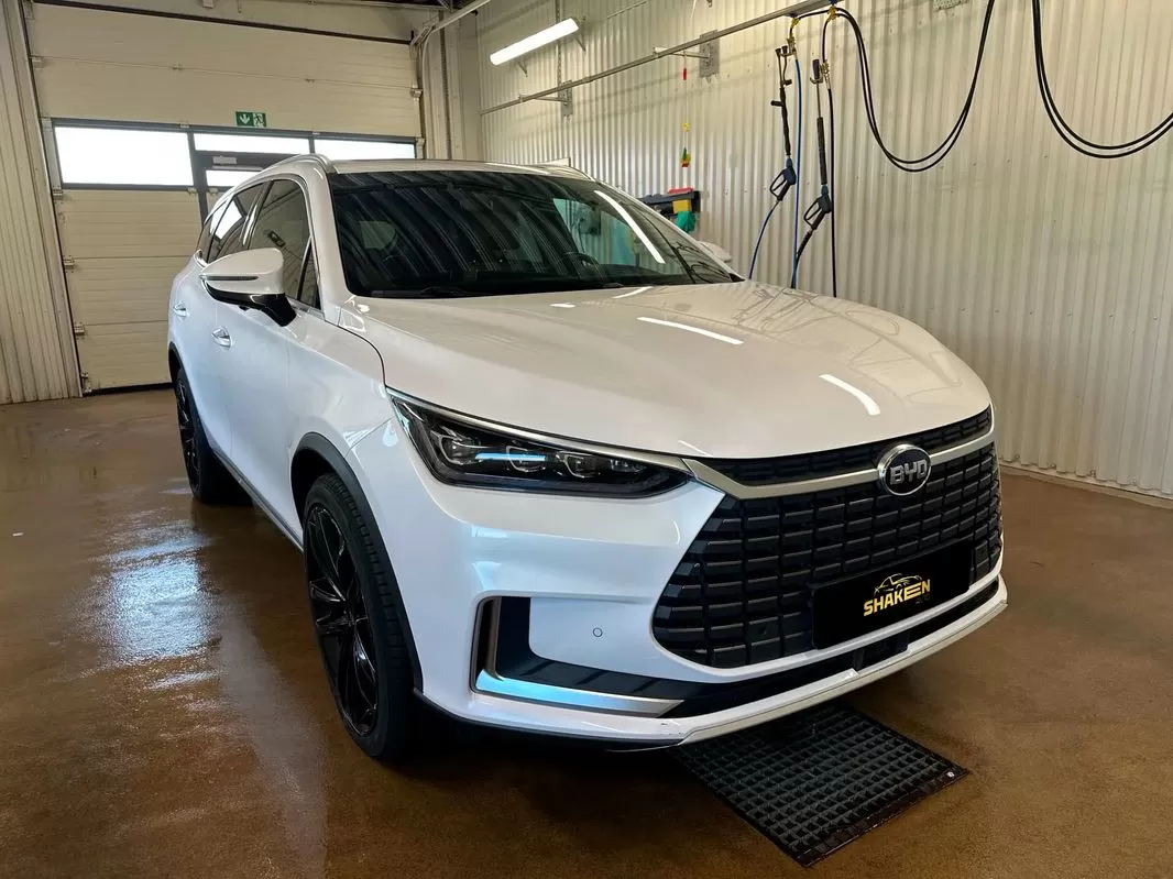 BYD Tang 86.4 kWh AWD Flagship - foto 2