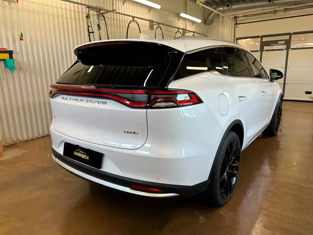 BYD Tang 86.4 kWh AWD Flagship - foto 4
