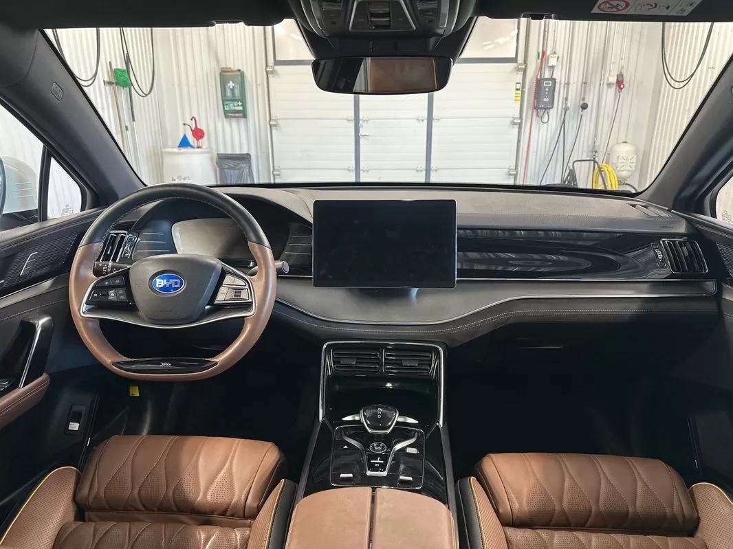 BYD Tang 86.4 kWh AWD Flagship - foto 5