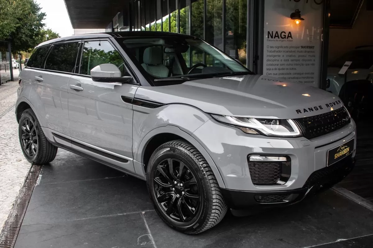 Land Rover Evoque  D150 Hse - foto 6