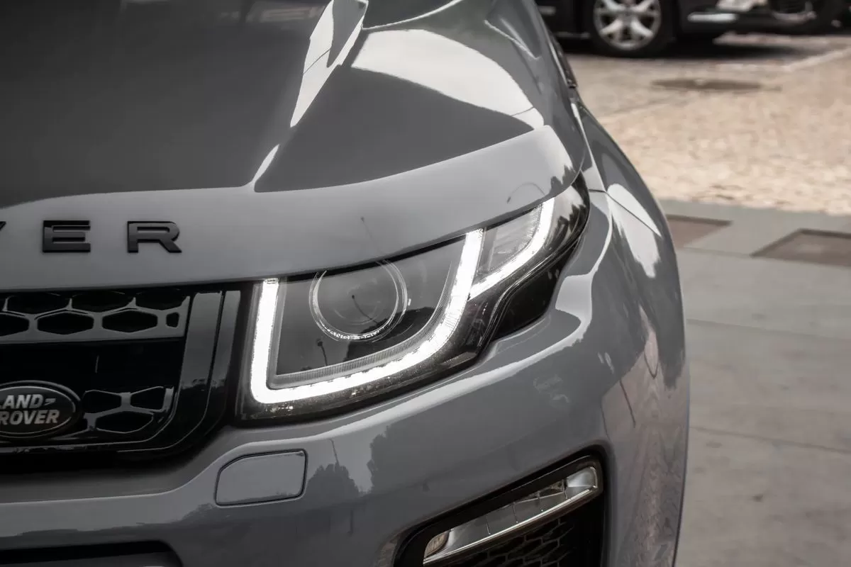 Land Rover Evoque  D150 Hse - foto 8