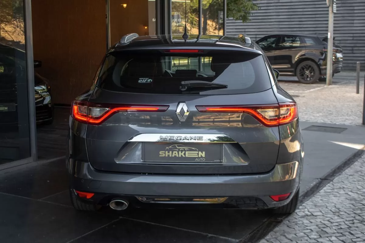 Renault Mégane Sport Tourer 1.5 dCi Limited - foto 8