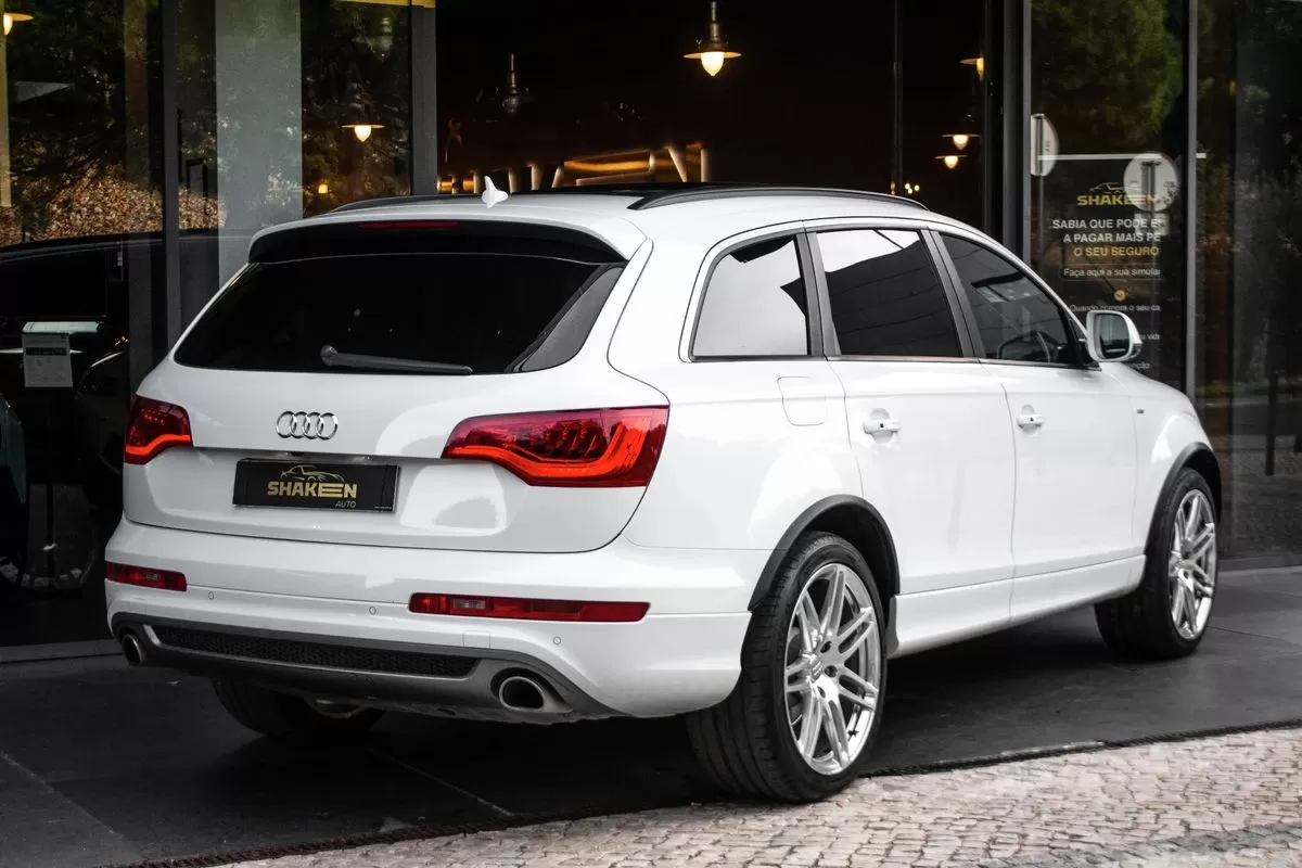 Audi Q7 3.0 V6 TDi quattro Tiptronic - foto 4