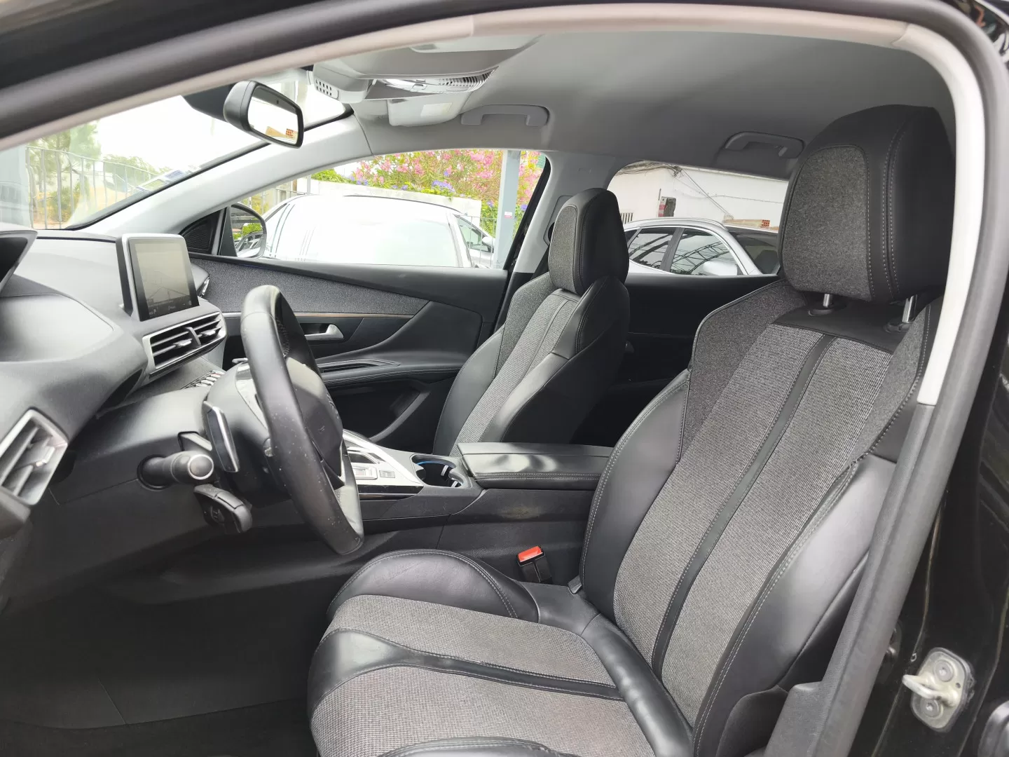 Peugeot 3008 1.6 BlueHDi Allure EAT6 - foto 7