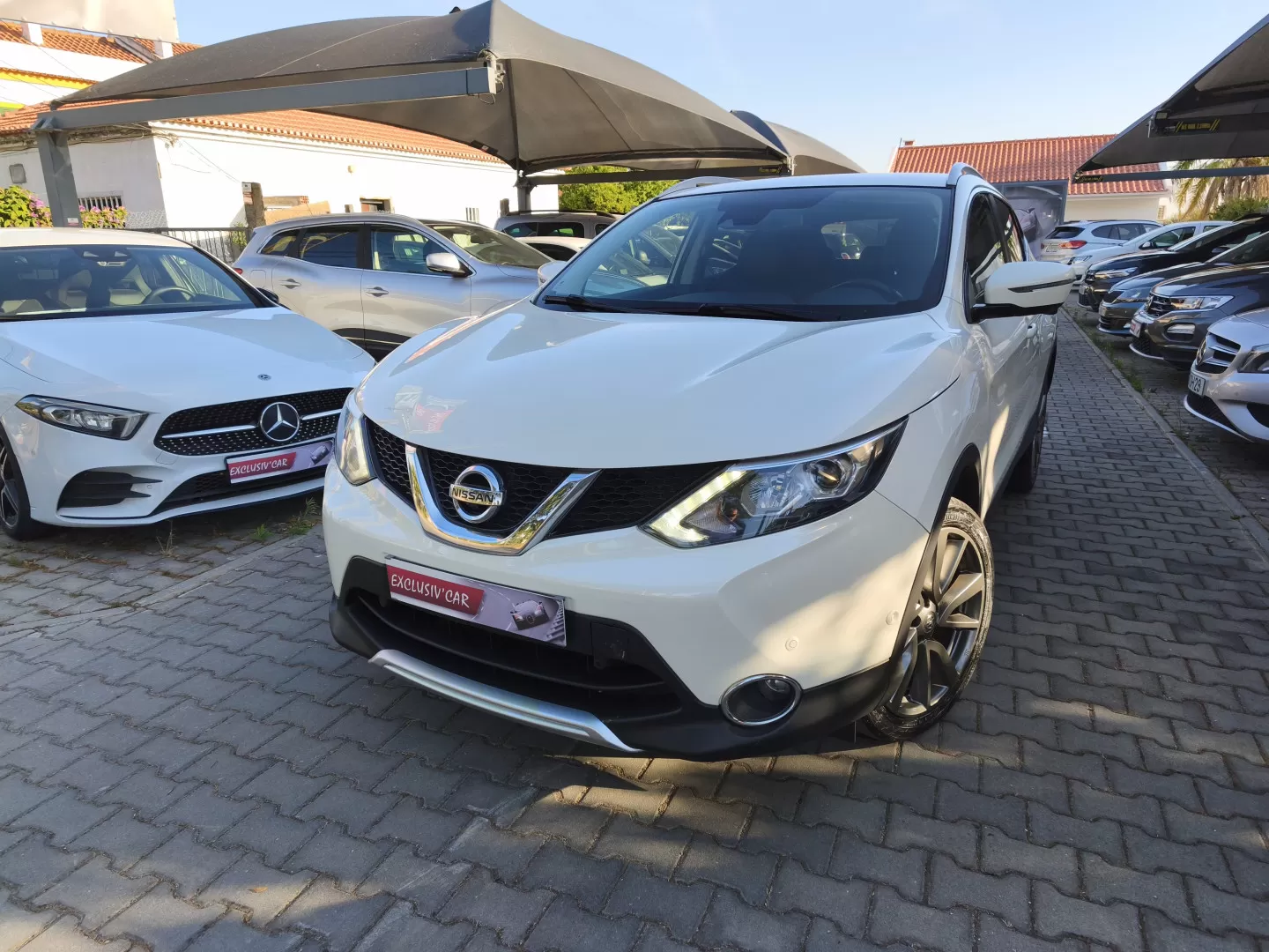 Nissan Qashqai 1.5 dCi Tekna Premium Pele