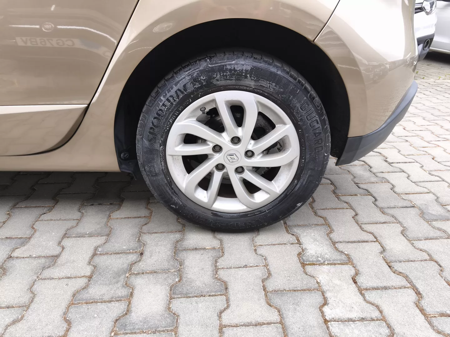 Renault Scénic ENERGY dCi 110 LIMITED - foto 4