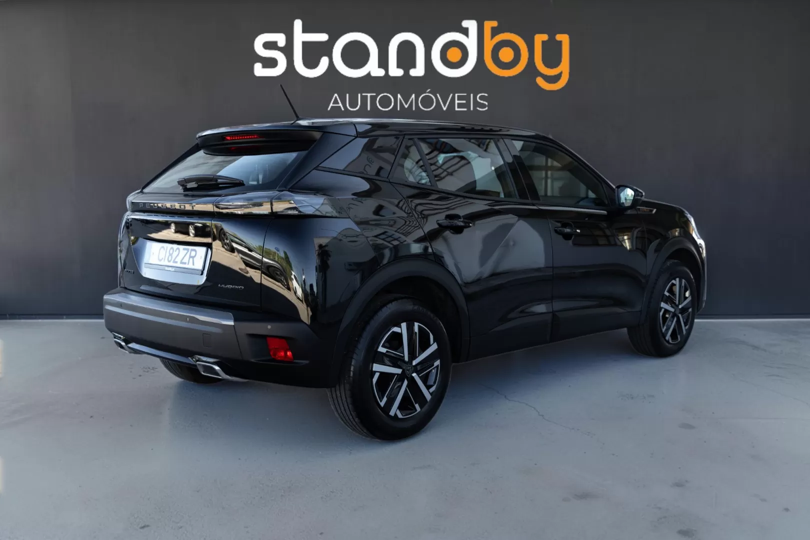 Peugeot 2008 Hybrid 145 e-DSC Style - foto 2