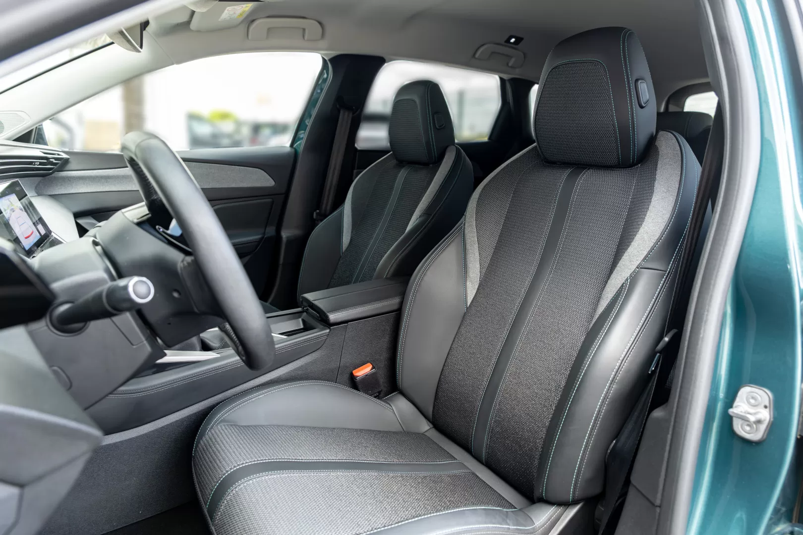 Peugeot 308 SW PureTech 130 Allure - foto 8