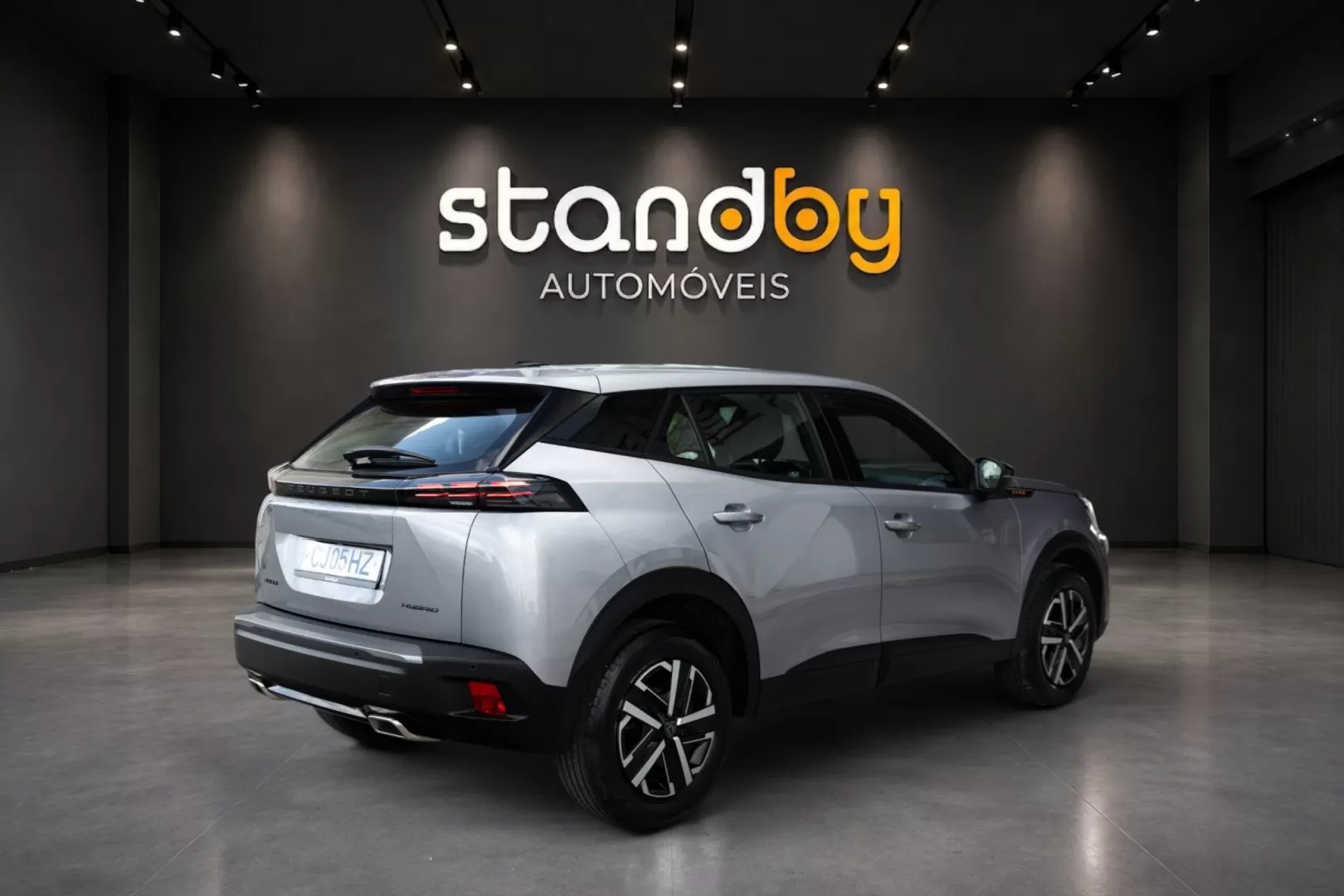 Peugeot 2008 Hybrid 145 e-DSC Style - foto 2