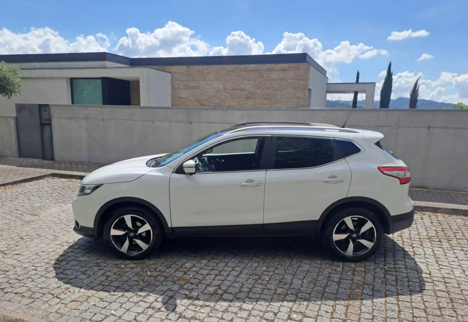 Nissan Qashqai 1.5 dCi N-Connecta - foto 3
