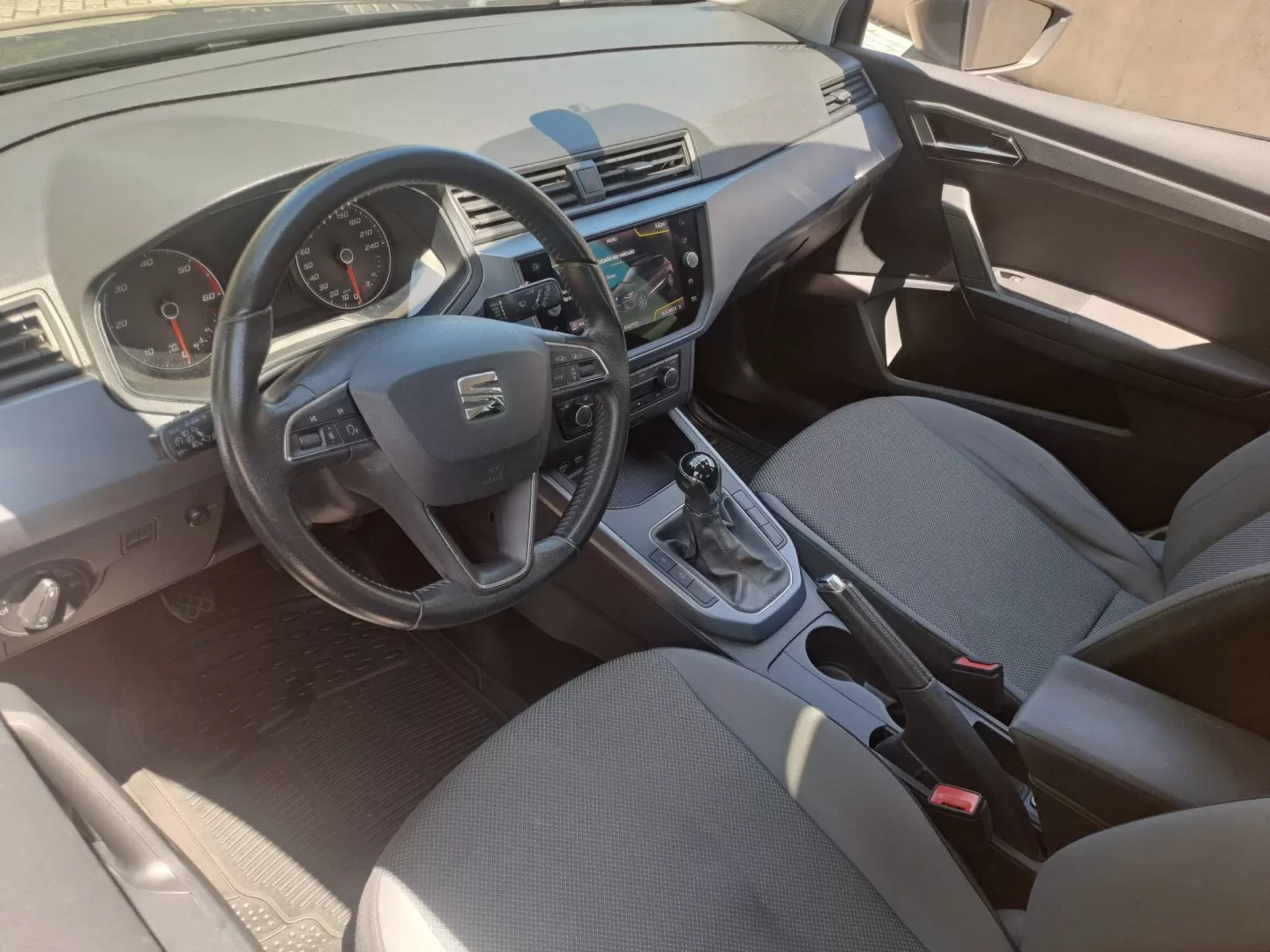 Seat Arona 1.6 TDI Reference - foto 8