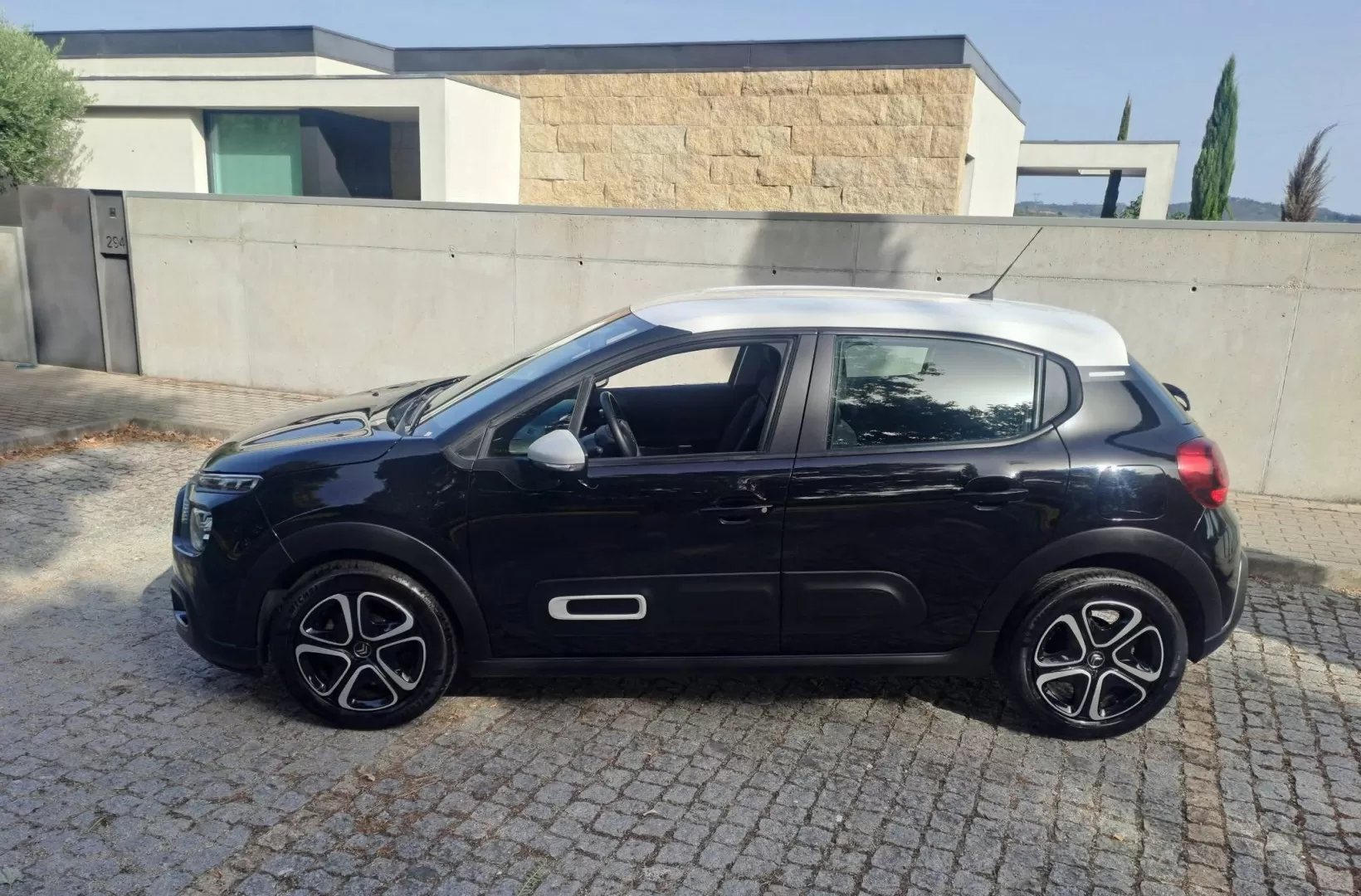 Citroën C3 1.2 PureTech Shine - foto 3