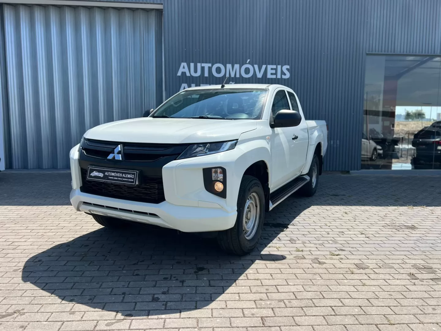 Mitsubishi  L 200 King Cab