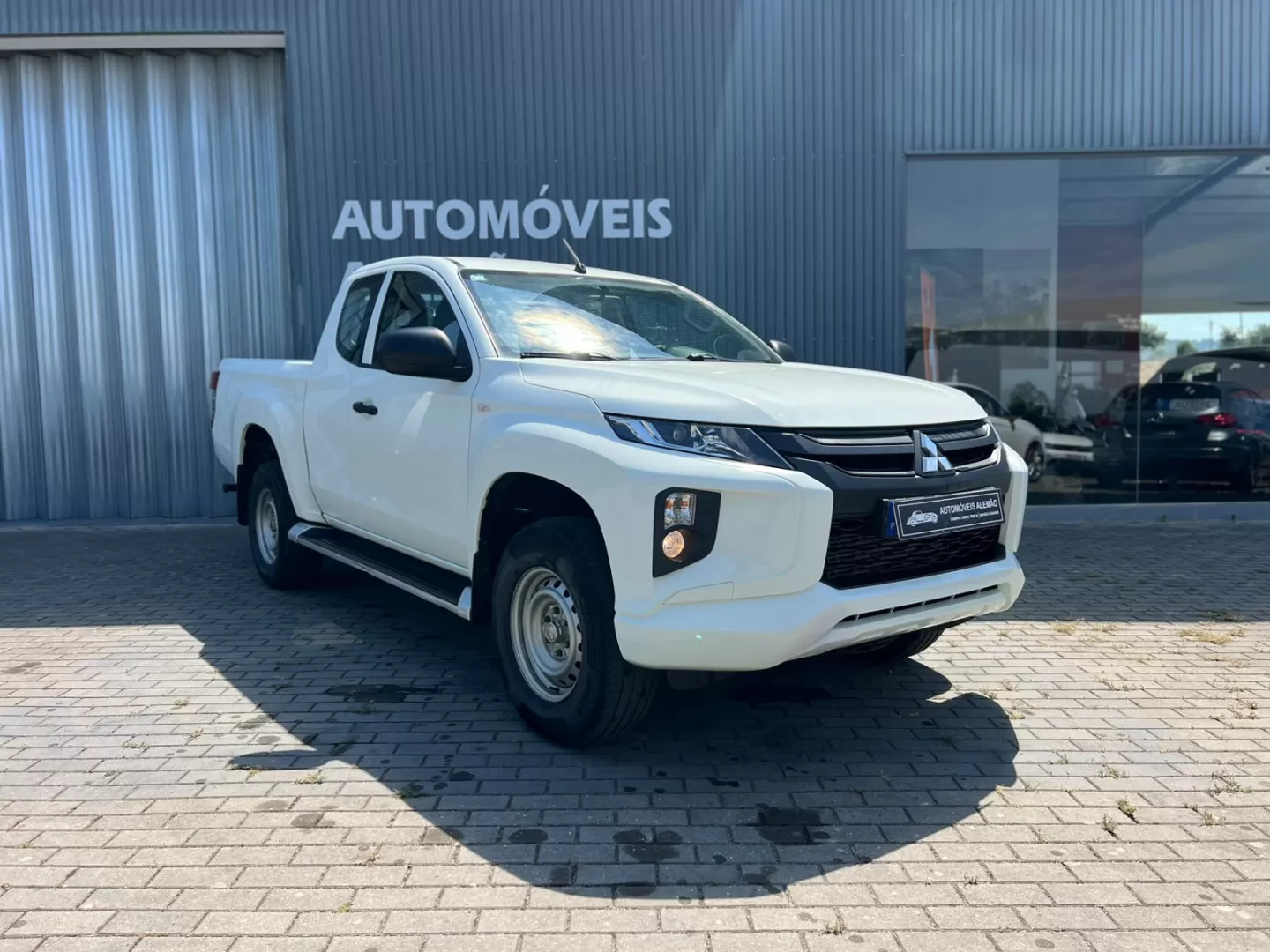 Mitsubishi  L 200 King Cab - foto 3