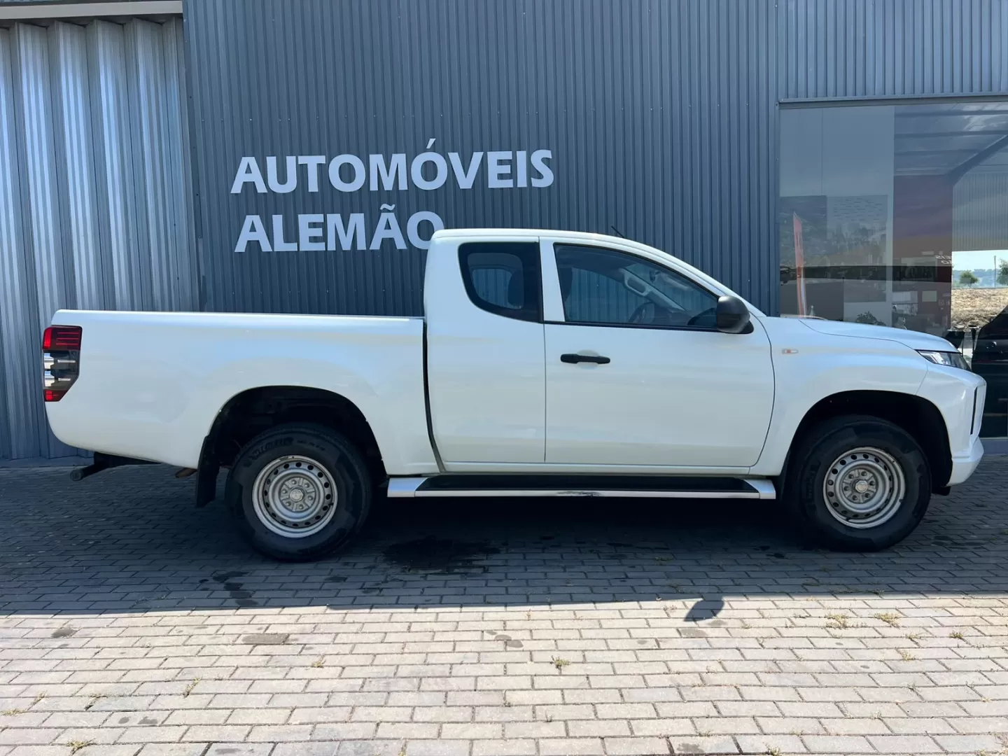 Mitsubishi  L 200 King Cab - foto 7